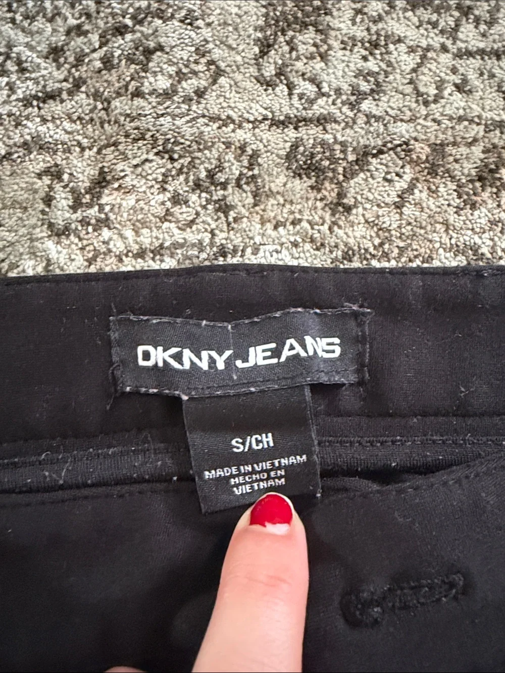DKNY Black Skinny Stretch Jeans for Women